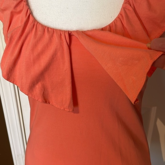 Lilly Pulitzer Salmon Ruffled Scoop Neck Top. EUC - Picture 5 of 10